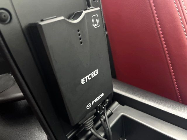 【ETC】高速道路の料金所をストレスなく通過!話題のスポットやサービスエリアに多い「スマートIC」利用時は必須のアイテムです。当店でセットアップを実施、ご納車当日からすぐにご利用いただけます!