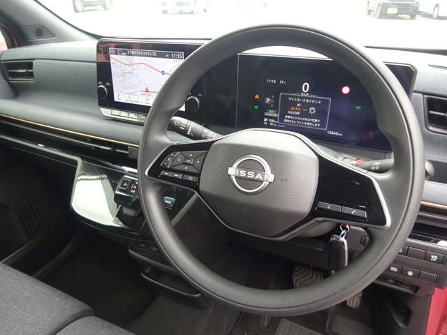 EV車らしいデザインのコックピット