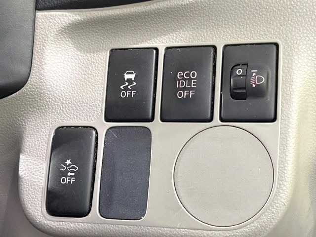 �y�X�}�[�g�A�V�X�g�z���s���ɑO���̎ԗ�����F�����A�Փ˂������Ȏ��͌x��ƃu���[�L�ŏՓˉ���Ɣ�Q�y�����A�V�X�g�B�����S�Ƀh���C�u�����y���݂��������܂��B