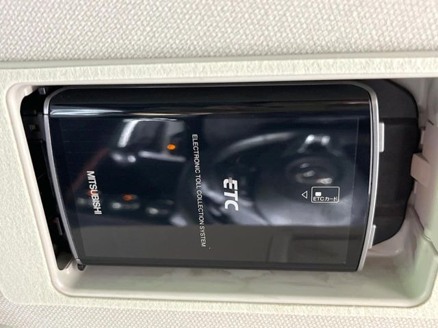 【ETC】高速道路の料金所をストレスなく通過!話題のスポットやサービスエリアに多い「スマートIC」利用時は必須のアイテムです。当店でセットアップを実施、ご納車当日からすぐにご利用いただけます!