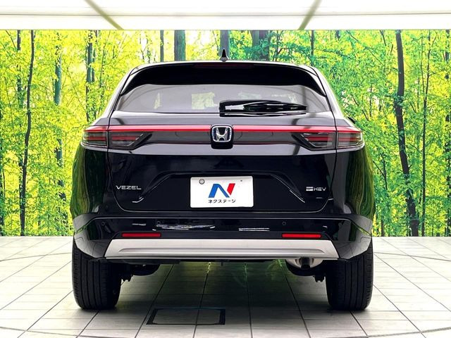 安心の最長10年・走行無制限保証(有償)をご用意。保証内容も充実はもちろん、無料点検&オイル交換や、年中無休の全国・24時間ロードサービスも付帯されておりますのでご安心下さい。