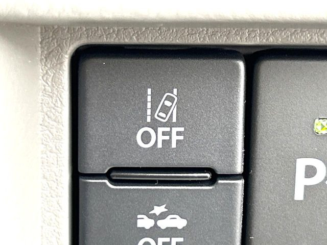 �y�C���e���W�F���gLI�z���s���̎Ԑ�����͂ݏo�������Ȏ��A�x�����Ƌ��ɃX�e�A�����O�ƃu���[�L�𐧌䂵�A�Ԑ����𑖍s����l�ɃA�V�X�g�B�����S�ȉ^�]���T�|�[�g���Ă���܂�!