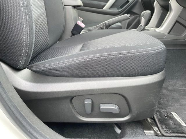 �y�p���[�V�[�g�z�X�C�b�`��ŊȒP�ɃV�[�g�̔��������\!�d��������͂�����܂���!���K�ȃV�[�g�|�W�V�����ɃZ�b�g���āA���K�ȃh���C�u�����y���݂��������B