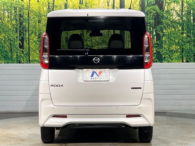 安心の最長10年・走行無制限保証(有償)をご用意。保証内容も充実はもちろん、無料点検&オイル交換や、年中無休の全国・24時間ロードサービスも付帯されておりますのでご安心下さい。