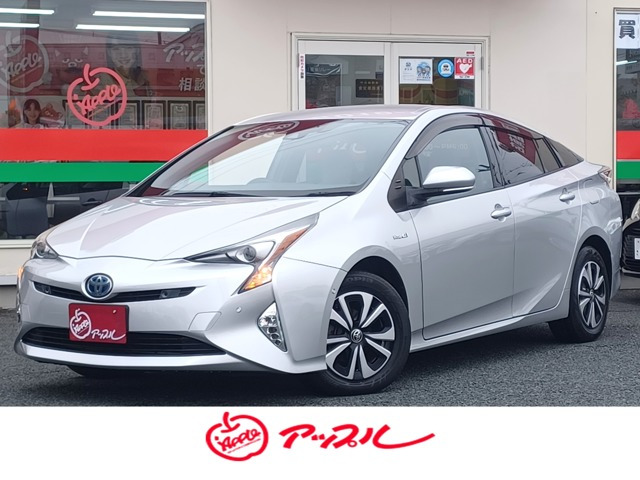 プリウス1.8 A E-Four 4WD