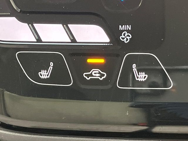 �y�V�[�g�q�[�^�[�z�������ɏd�󂷂�V�[�g�q�[�^�[!�G�A�R����葁�����܂��Ă����̂Ŋ�����̐l�����S�ł��ˁ�G�A�R���̉����͊������邩����A�Ƃ������ɂ����������߂ł��B