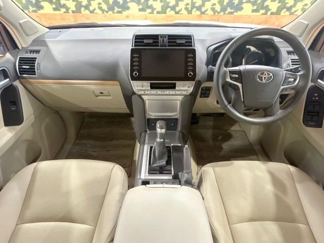 グループ総在庫数約30,000台!!全国の系列店からメーカー・車種問わずご紹介出来るので、あなたにピッタリのお車が見つかるはずです♪まずはお問い合わせ下さい☆