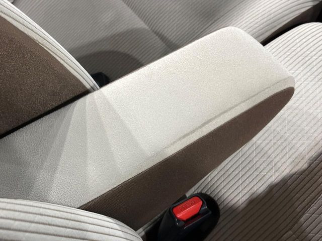 �y�A�[�����X�g�z�^�]���̐g�̂̕��S���y�����Ă����A�[�����X�g�𑕔���