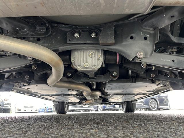 ����肪���ꂢ�Ȃ����ɁA�h�K���H�̎{�H���I�X�X���B�~��n��͂������A���ݕ��ɂ��Z���̕���A��Ń}�����E�E�B���^�[�X�|�[�c���������ɑ�ύD�]���������Ă���܂��B