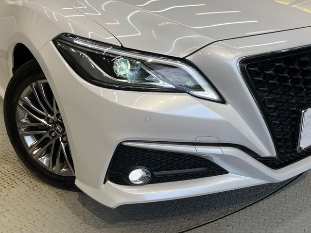 �yLED�w�b�h���C�g�z���V����ԑ��s�����ǍD�Ȏ��E���m�ۂ����S���ĉ^�]�ł��鍂�P�xLED�w�b�h���C�g�𑕔�!�_�����x�������A����d�͂��}�����Ă��܂��B