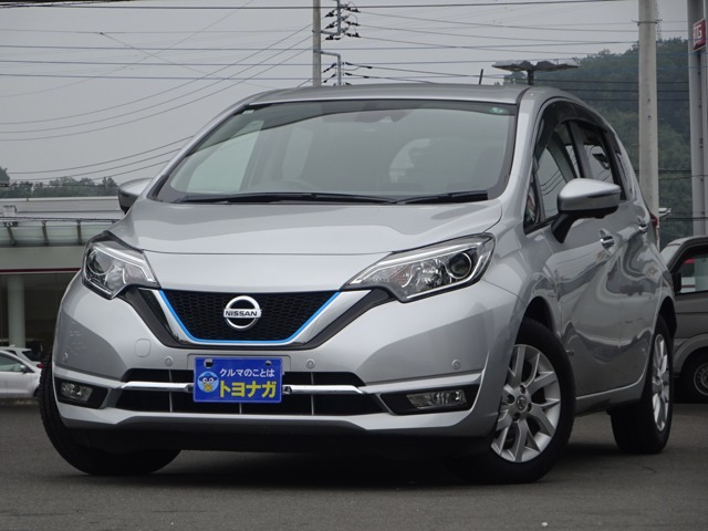 ノート(日産) 1.2 e-POWER メダリスト　地デジフルセグ純正7インチナビゲーション 中古車画像