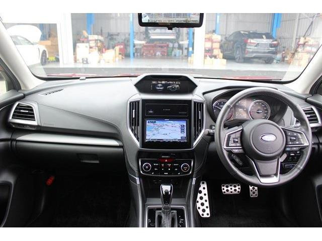 大好評のボディコーティング「ハイモースコート」もご納車までに施工可能。雨染みや線傷など中古車だからと諦めていませんか?ピカピカの状態でお乗り出しいただけます。