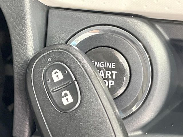 �y�C���e���W�F���g�L�[�z�J�o����|�P�b�g�ɓ��ꂽ�܂܂ł��h�A�̎{���E�������\�ȃX�}�[�g�L�[�𑕔��B�G���W���̃I���E�I�t�����J�M�����o���K�v����������Ƃ��Ă��֗��ł���