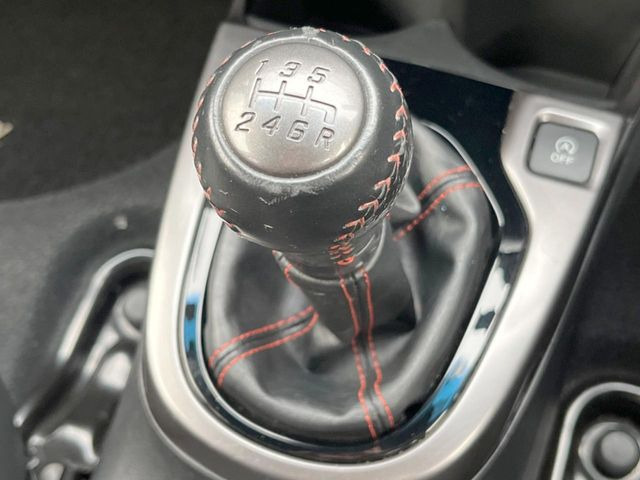 【フロア6速MT】走りの6速MT!!スポーティーな走行をお楽しみいただけます♪