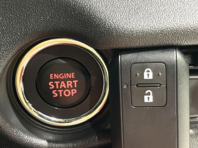 �y�L�[���X�X�^�[�g�V�X�e���z�J�o����|�P�b�g�ɓ��ꂽ�܂܂ł��h�A�̎{���E�������\�ȃX�}�[�g�L�[�𑕔��B�G���W���̃I���E�I�t�����J�M�����o���K�v����������Ƃ��Ă��֗��ł���