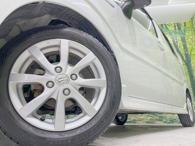 �y����14�C���`�A���~�z�C�[���z�O�ςɃ}�b�`���������A���~�z�C�[���𑕒����Ă���܂��B�e��ЊO�A���~�z�C�[����A�X�^�b�h���X�^�C�����戵�����Ă���܂��B���񂲑��k����������