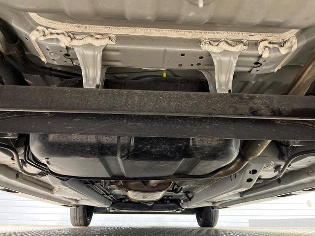 下回りがきれいなうちに、防錆加工の施工がオススメ。降雪地域はもちろん、沿岸部にお住いの方や、趣味でマリン・ウィンタースポーツをされる方にご好評いただいております。