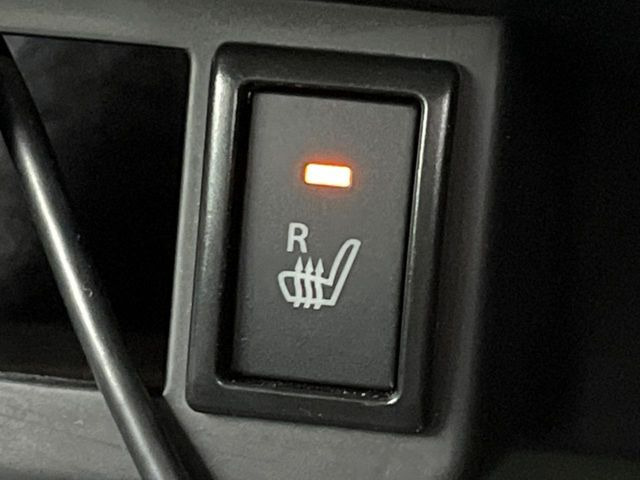 �y�V�[�g�q�[�^�[�z�������ɏd�󂷂�V�[�g�q�[�^�[!�G�A�R����葁�����܂��Ă����̂Ŋ�����̐l�����S�ł��ˁ�G�A�R���̉����͊������邩����A�Ƃ������ɂ����������߂ł��B