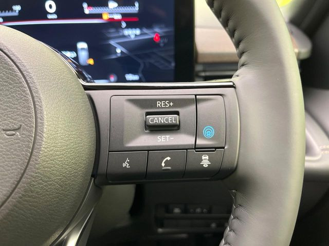 �y�v���p�C���b�g�z�������H�ł̒��������s���y��!!�a�؎��Ə��񑖍s�̃V�[���ŁA�A�N�Z���E�u���[�L�E�X�e�A�����O�������Ő��䂵�A�������^�]�̕��S���y�����Ă���܂���