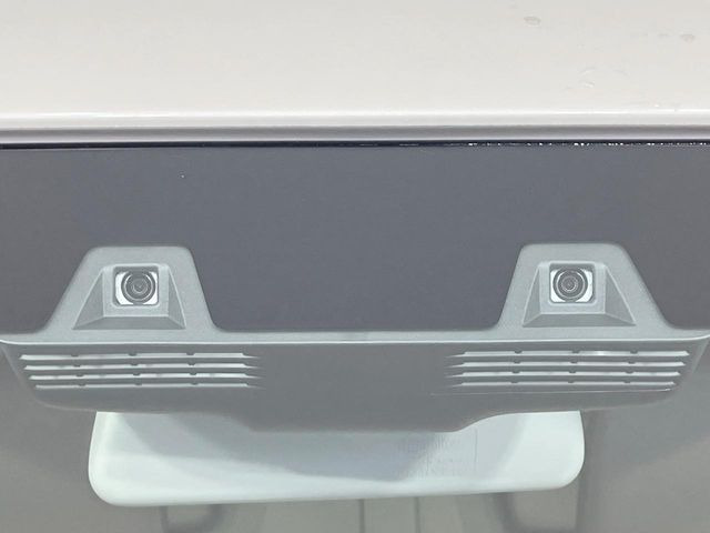 【スズキ セーフティサポート】走行中に前方の車両等を認識し、衝突しそうな時は警報とブレーキで衝突回避と被害軽減をアシスト。より安全にドライブをお楽しみいただけます。