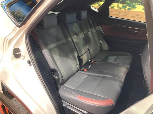 �y���烌�U�[�V�[�g�z����̂ӂ���肪�e�ՂŃ����e�i���X�����ȒP�ȁA�@�\���ɗD��鍇����v���̗p�����㎿�ȃV�[�g�ł��B����S�n���悭�A���������ӂ��S�n�ǂ��ԓ���Ԃ����o���Ă���܂��B