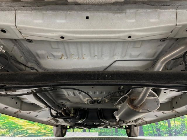 下回りがきれいなうちに、防錆加工の施工がオススメ。降雪地域はもちろん、沿岸部にお住いの方や、趣味でマリン・ウィンタースポーツをされる方にご好評いただいております。