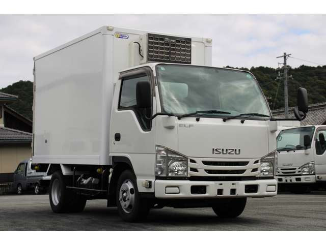 エルフ冷蔵冷凍車