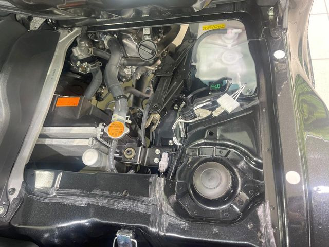 親切・丁寧な専門メカニックスタッフが応対!・車検・点検整備・事故等の修理などアフターサービスも安心。お車のカスタマイズもネクステージのサービススタッフまでご相談ください!