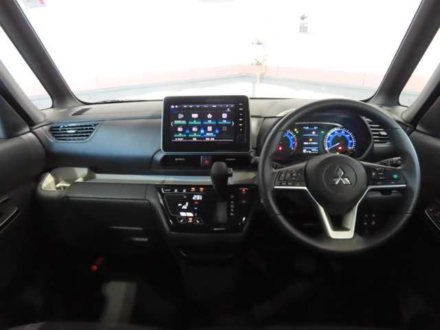 デリカミニT プレミアム 4WD