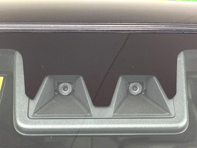 �y�X�}�[�g�A�V�X�g�z���s���ɑO���̎ԗ�����F�����A�Փ˂������Ȏ��͌x��ƃu���[�L�ŏՓˉ���Ɣ�Q�y�����A�V�X�g�B�����S�Ƀh���C�u�����y���݂��������܂��B