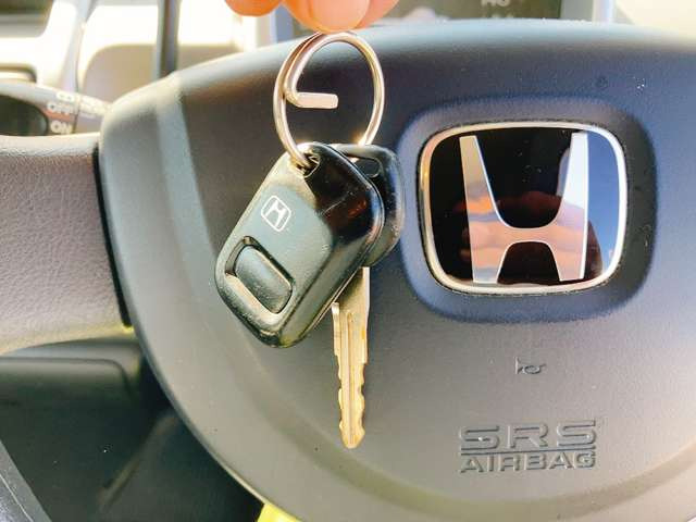 �y�L�[���X�G���g���[�z���ꂽ�ꏊ����h�A�̊J���ł��A�����^�b�`�Ŋy�X��荞�߂܂���