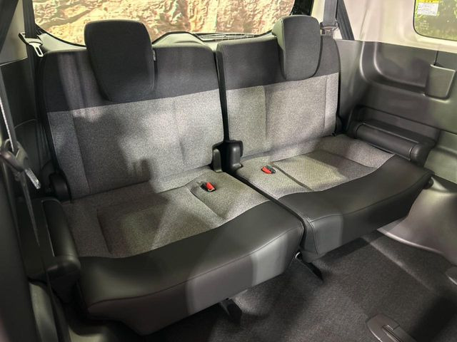 3��ڃV�[�g�͂�������ԗǍD����l�ł��������ƍ����Ē����܂��̂ŁA��l���ł̂��o���������N���N�ł��􂲉Ƒ��ŁA�C�̒m�ꂽ���ԂŁA�h���C�u�ɍs���̂��y���݂ł��ˁ�