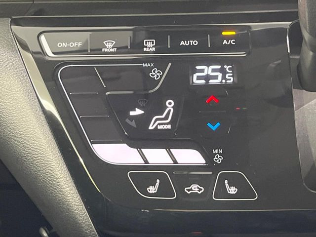 【シートヒーター】寒い日に重宝するシートヒーター!エアコンより早く温まってくれるので寒がりの人も安心ですね♪エアコンの温風は乾燥するから苦手、という方にもをおすすめです。