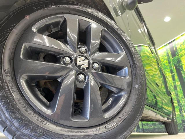 �y����14�C���`�A���~�z�C�[���z�O�ςɃ}�b�`���������A���~�z�C�[���𑕒����Ă���܂��B�e��ЊO�A���~�z�C�[����A�X�^�b�h���X�^�C�����戵�����Ă���܂��B���񂲑��k����������