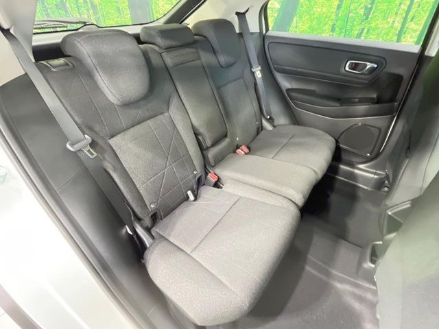 ���i���ȃI���W�i���t���A�}�b�g���I�v�V�����ɂĂ��p�ӂ��Ă���܂��B���D���ȃf�U�C����J���[�����Ԃɍ��킹�đI��ł����������Ƃ��ł��܂���