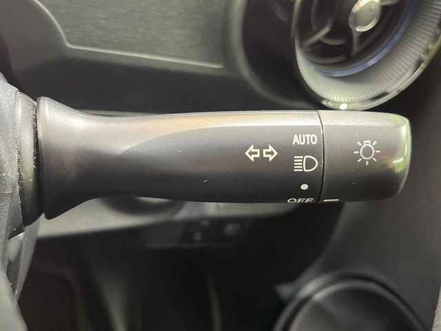 �y�I�[�g���C�g�z����̖��邳�ɉ����Ď����Ńw�b�h���C�g�̓_���E�������ł���@�\�ł�!���C�g�̕t���Y��E�����Y��Ȃǂ������Ȃ�A�J�̓���[���̑��s�����S!�g���l���ʉߎ����֗��ł��ˁ�