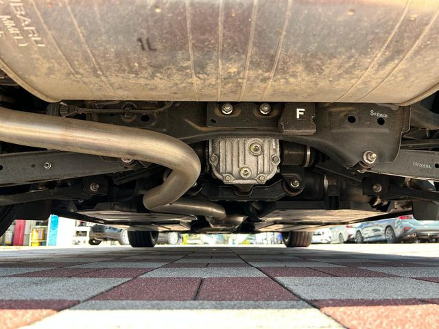 下回りがきれいなうちに、防錆加工の施工がオススメ。降雪地域はもちろん、沿岸部にお住いの方や、趣味でマリン・ウィンタースポーツをされる方にご好評いただいております。