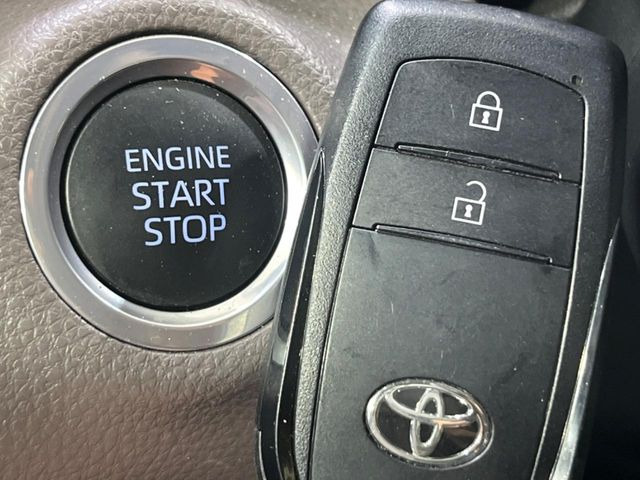 �y�X�}�[�g�L�[�z�J�o����|�P�b�g�ɓ��ꂽ�܂܂ł��h�A�̎{���E�������\�ȃX�}�[�g�L�[�𑕔��B�G���W���̃I���E�I�t�����J�M�����o���K�v����������Ƃ��Ă��֗��ł���