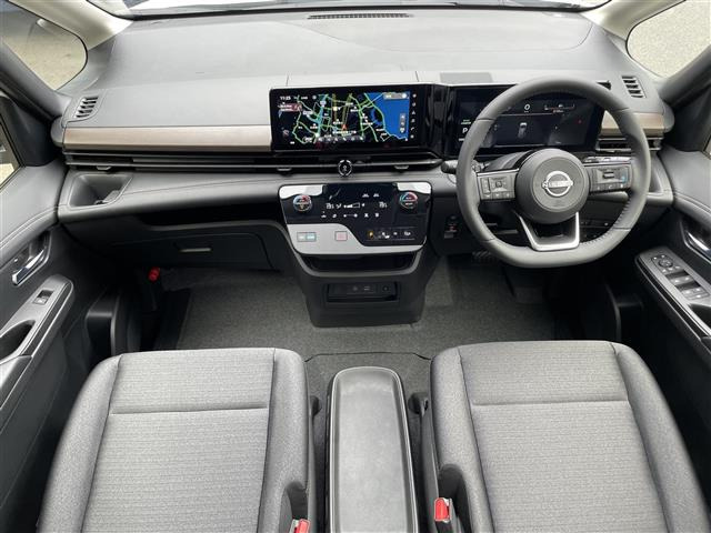 セレナ1.4 e-POWER ハイウェイスターV