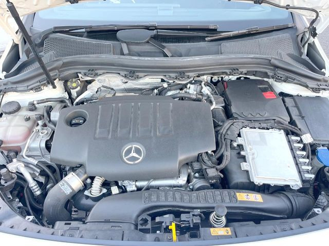 ●当店では、各メーカーの専用診断テスターを導入。国家資格を持つテクニカルスタッフも常駐しておりますので、万が一の際にも安心してご利用いただけます。