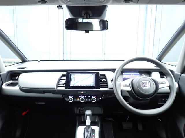 �C���p�l�摜�ɂȂ�܂��B�ԓ��͐��Ǝ҂ɂĎ����N���[�j���O�{�H�ς݂Ȃ̂ŁA��ϐ����ł��B