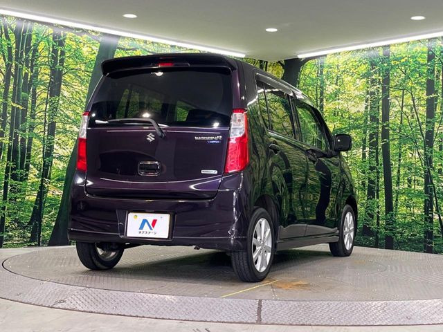 ☆全国のネクステージからお取り寄せが可能※!遠方の店舗に展示してあるクルマが気になる場合も、最寄りの店舗でご覧いただくことが可能です!是非私たちに要望をお聞かせください!※別途費用