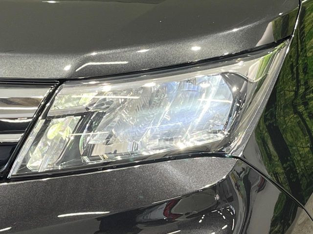 �yLED�w�b�h���C�g�z���V����ԑ��s�����ǍD�Ȏ��E���m�ۂ����S���ĉ^�]�ł��鍂�P�xLED�w�b�h���C�g�𑕔�!�_�����x�������A����d�͂��}�����Ă��܂��B