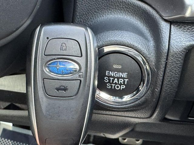 �y�A�N�Z�X�L�[&�v�b�V���X�^�[�g�z�J�o����|�P�b�g�ɓ��ꂽ�܂܂ł��h�A�̎{���E�������\�ȃX�}�[�g�L�[�𑕔��B�G���W���̃I���E�I�t�����J�M�����o���K�v�������A�{�^�����v�b�V�����邾����OK��