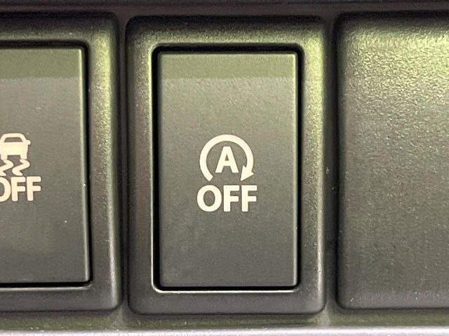 �y�A�C�h�����O�X�g�b�v�z�ԐM����a�؂Œ�Ԃ����ۂɃG���W�����~���A���ʂȔR���̏����}���܂��B�R��������ی�ɂȂ���@�\��G���W���̓u���[�L�𗣂��΍Ďn�����܂��B