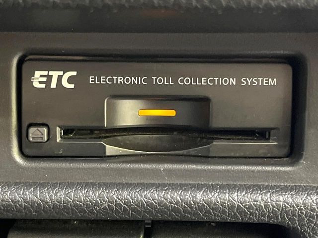 【ETC】高速道路の料金所をストレスなく通過!話題のスポットやサービスエリアに多い「スマートIC」利用時は必須のアイテムです。当店でセットアップを実施、ご納車当日からすぐにご利用いただけます!