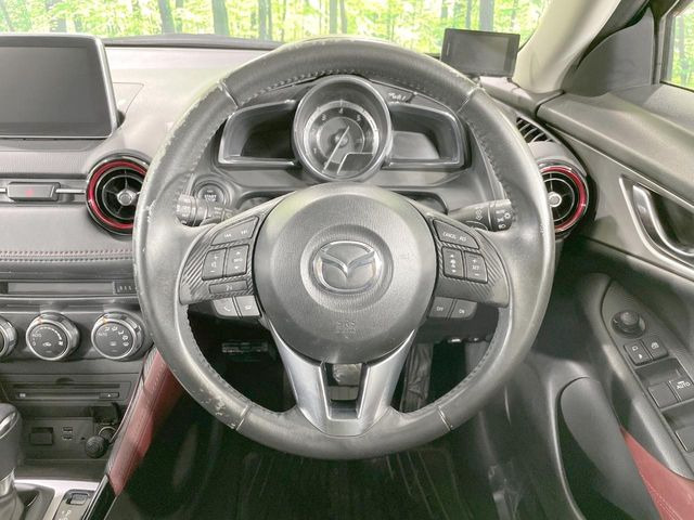 �y�����v�����X�e�A�����O�z�㎿�Ȋv���g�p���邱�ƂŁA��ɂ����������݂ƂĂ��^�]���₷���n���h���ł���