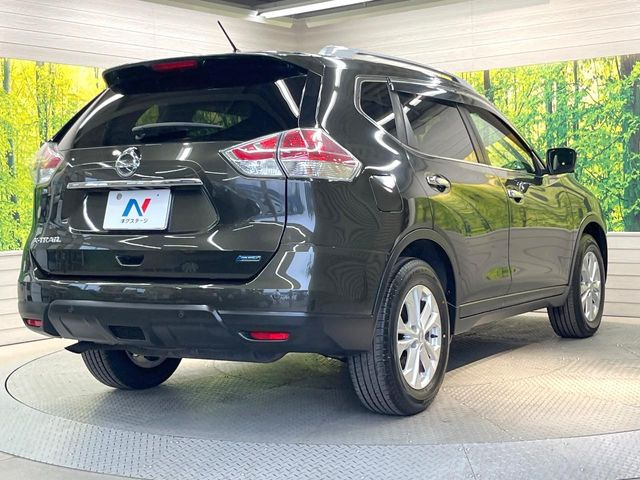 ☆全国のネクステージからお取り寄せが可能※!遠方の店舗に展示してあるクルマが気になる場合も、最寄りの店舗でご覧いただくことが可能です!是非私たちに要望をお聞かせください!※別途費用