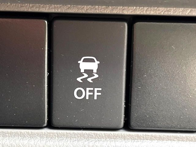 �y������h�~���u�z�ԗ��̉���������m����ƁA�����I�Ɏԗ��̐i�s������ۂ悤�Ɏԗ��𐧌䂵�܂��B�J�̓��ȂǊ���₷���H�ʏ󋵂ł����S�ȉ^�]���\�ł��B