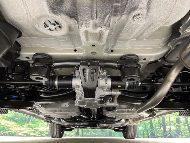 下回りがきれいなうちに、防錆加工の施工がオススメ。降雪地域はもちろん、沿岸部にお住いの方や、趣味でマリン・ウィンタースポーツをされる方にご好評いただいております。